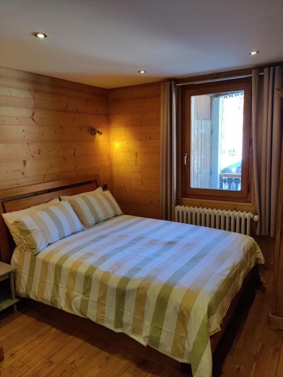 Spacious Ski Chalet In Traditional French Village, Sleeps 8, Four Star With Fibre Broadband Abondance Kültér fotó