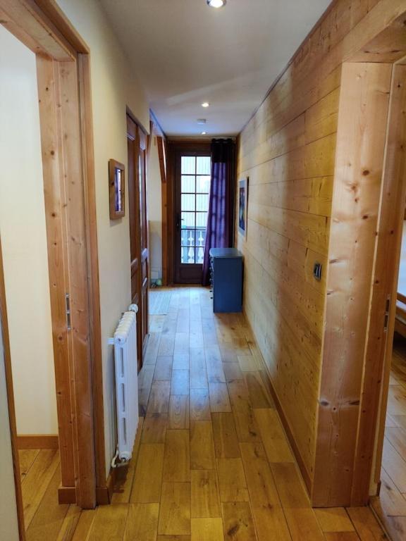 Spacious Ski Chalet In Traditional French Village, Sleeps 8, Four Star With Fibre Broadband Abondance Kültér fotó