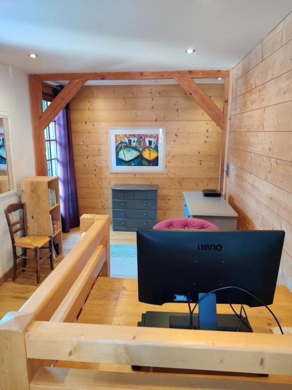 Spacious Ski Chalet In Traditional French Village, Sleeps 8, Four Star With Fibre Broadband Abondance Kültér fotó