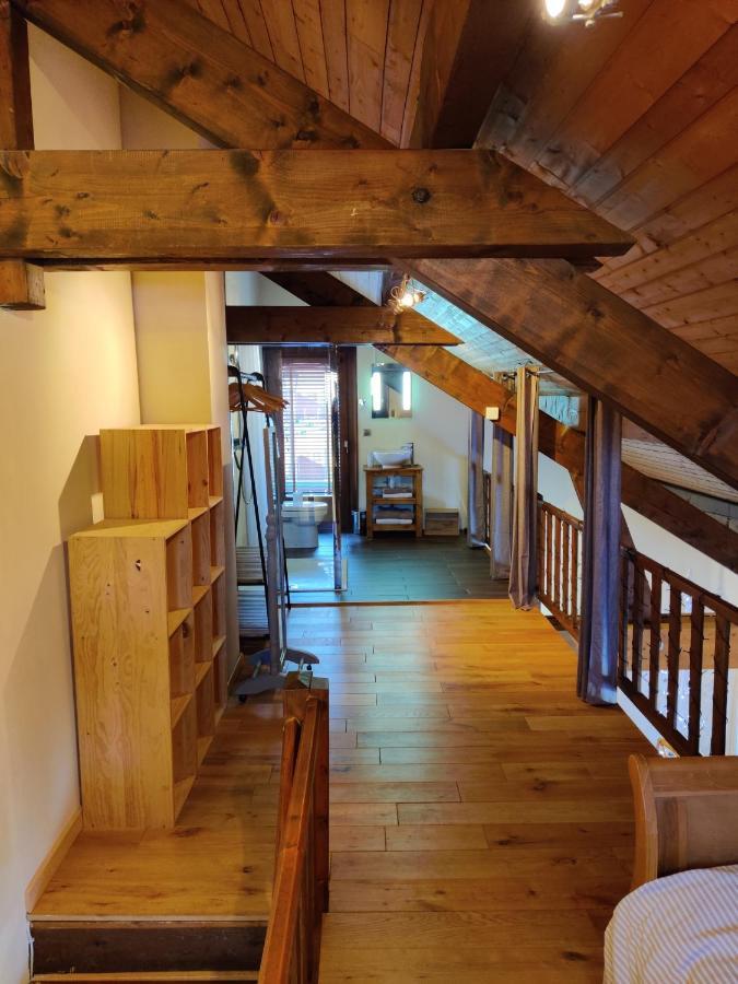 Spacious Ski Chalet In Traditional French Village, Sleeps 8, Four Star With Fibre Broadband Abondance Kültér fotó