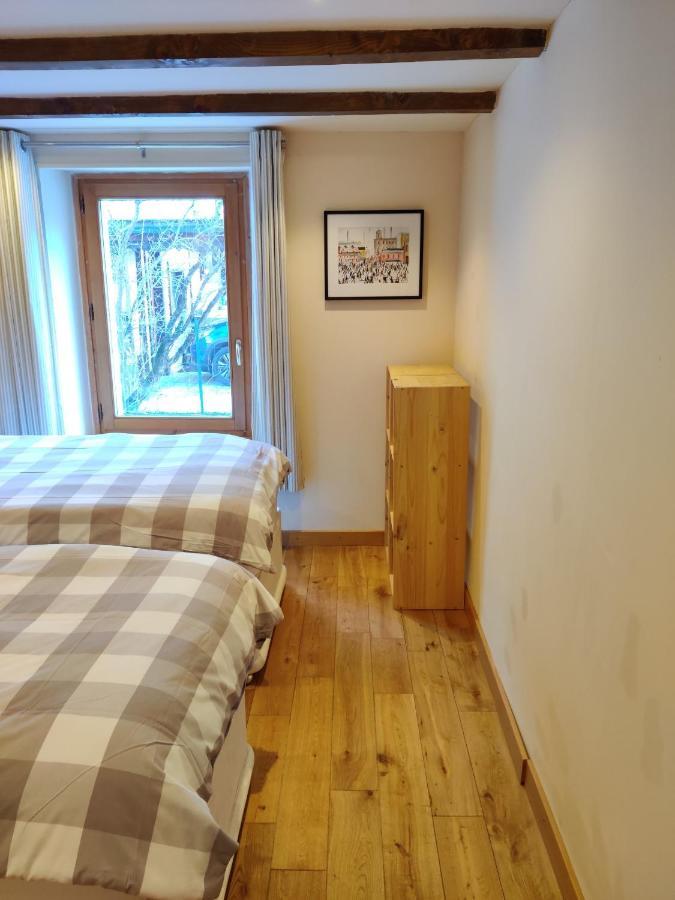 Spacious Ski Chalet In Traditional French Village, Sleeps 8, Four Star With Fibre Broadband Abondance Kültér fotó