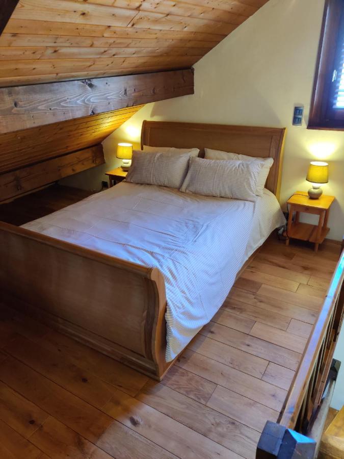 Spacious Ski Chalet In Traditional French Village, Sleeps 8, Four Star With Fibre Broadband Abondance Kültér fotó