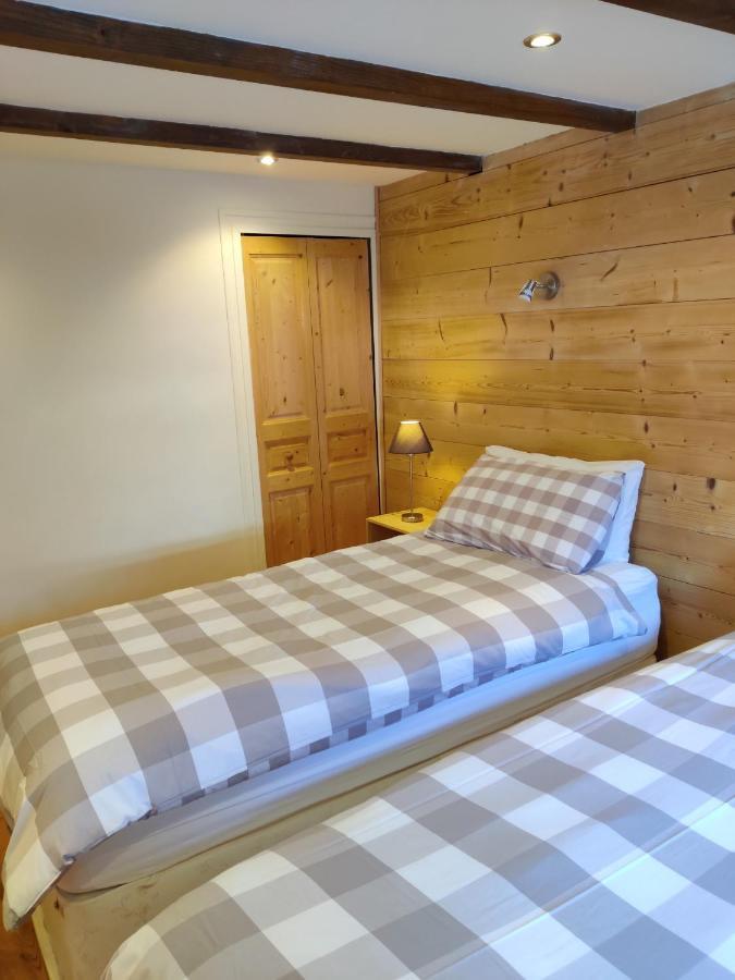 Spacious Ski Chalet In Traditional French Village, Sleeps 8, Four Star With Fibre Broadband Abondance Kültér fotó