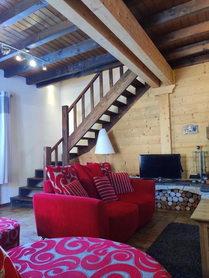 Spacious Ski Chalet In Traditional French Village, Sleeps 8, Four Star With Fibre Broadband Abondance Kültér fotó