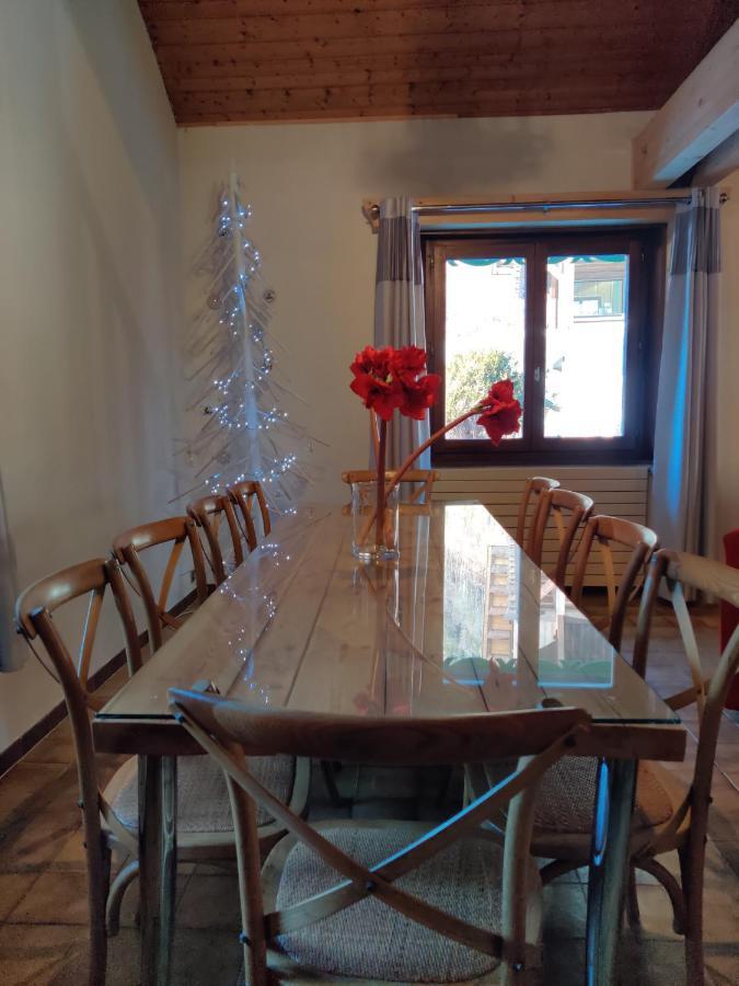 Spacious Ski Chalet In Traditional French Village, Sleeps 8, Four Star With Fibre Broadband Abondance Kültér fotó