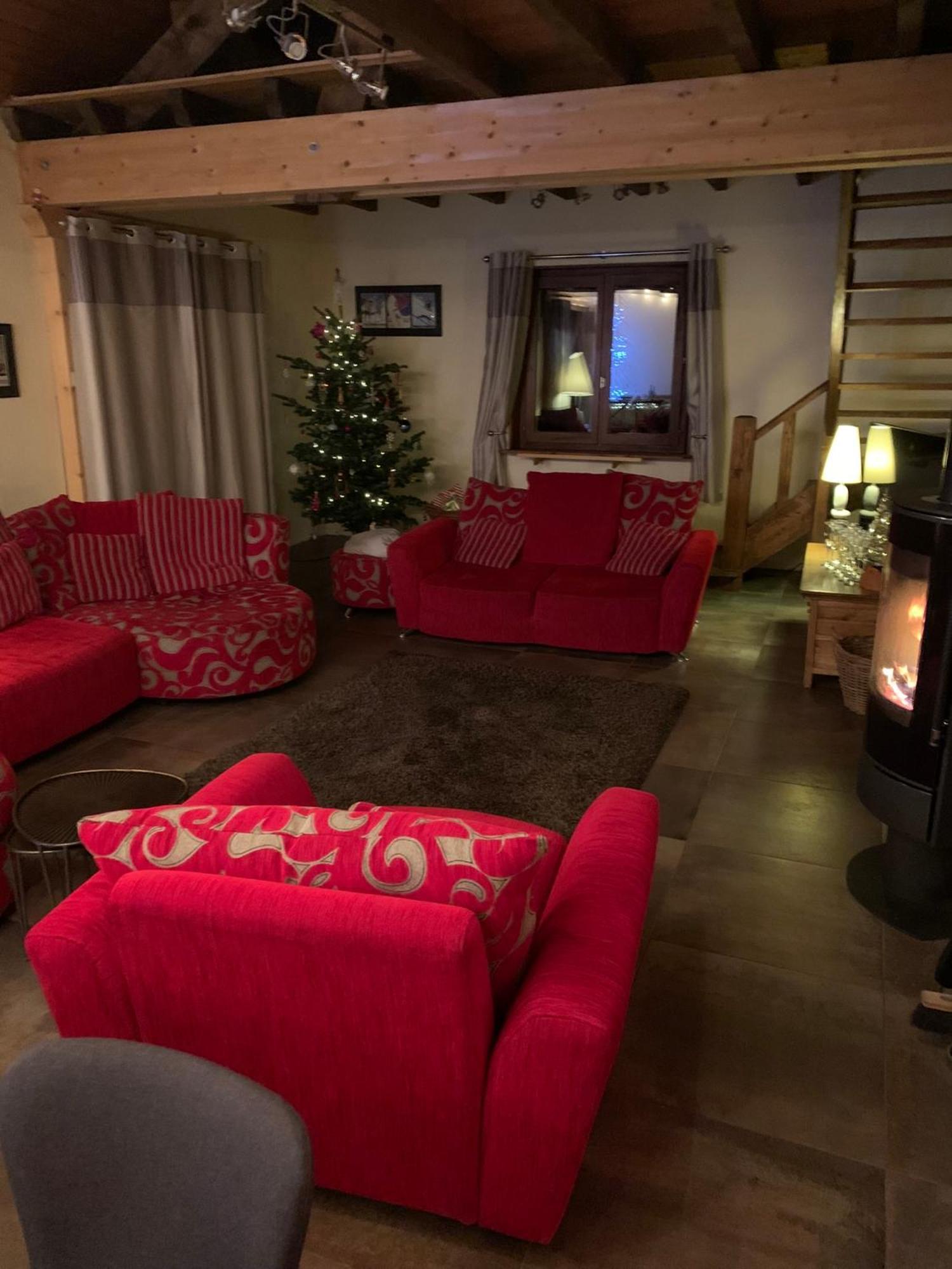 Spacious Ski Chalet In Traditional French Village, Sleeps 8, Four Star With Fibre Broadband Abondance Kültér fotó